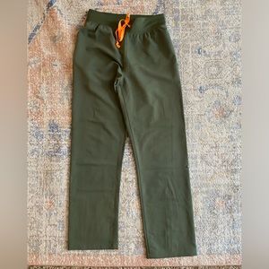 Figs Moss High Waisted Livingston Scrub Pants